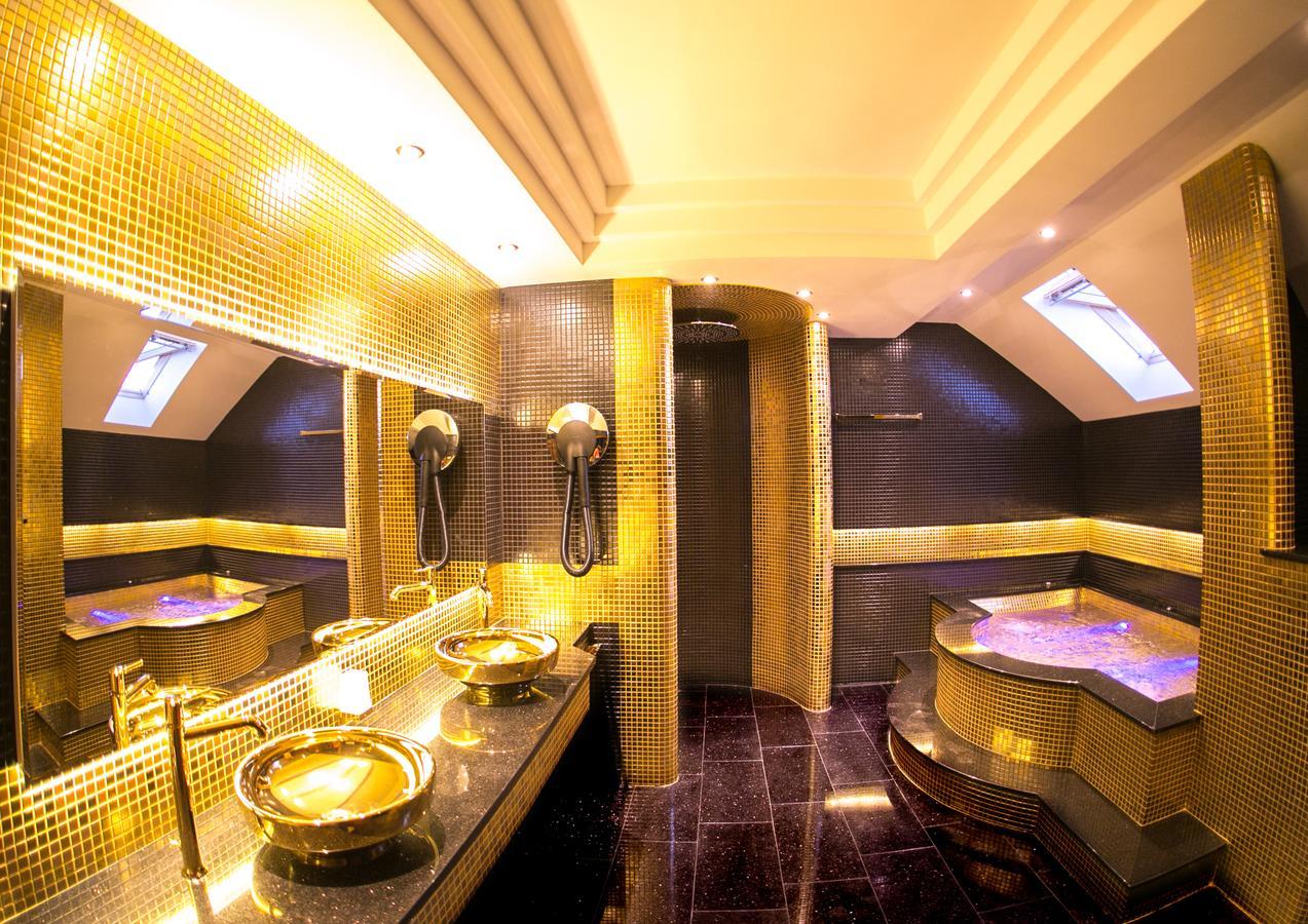 Classic Hotel Призрен Екстериор снимка
