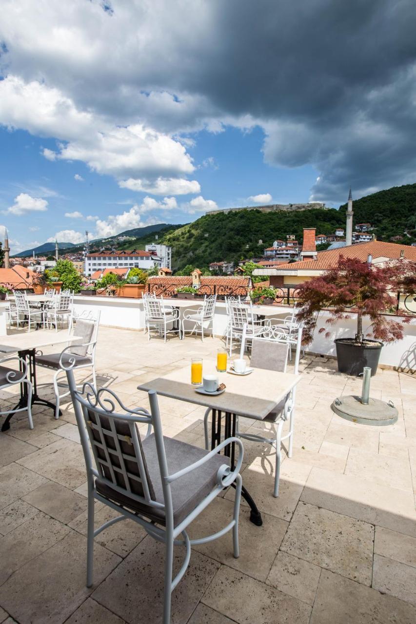 Classic Hotel Призрен Екстериор снимка